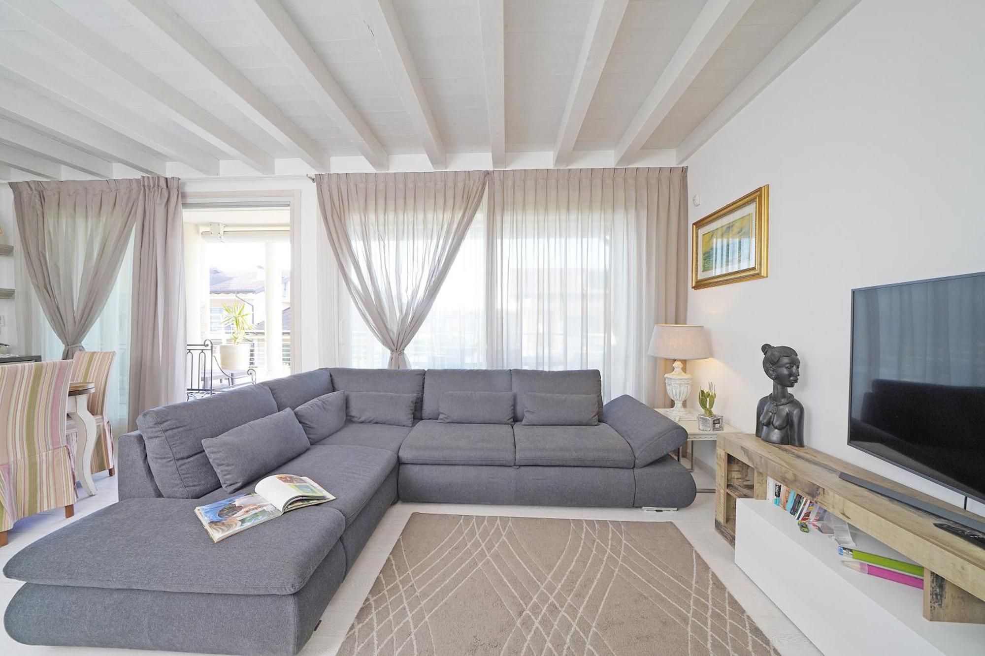 Apartamento Gardagate - Residenza Caesar 'Benaco' Sirmione Exterior foto