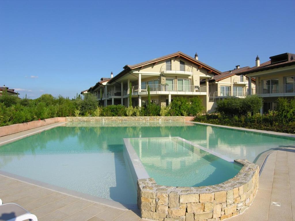 Apartamento Gardagate - Residenza Caesar 'Benaco' Sirmione Exterior foto